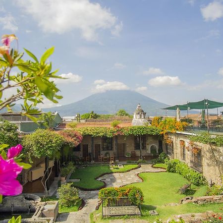 Hotel Posada De Don Rodrigo Antigua Bagian luar foto