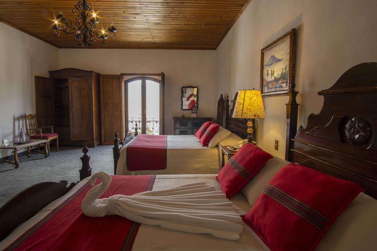Hotel Posada De Don Rodrigo Antigua Bagian luar foto
