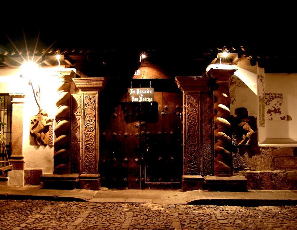 Hotel Posada De Don Rodrigo Antigua Bagian luar foto